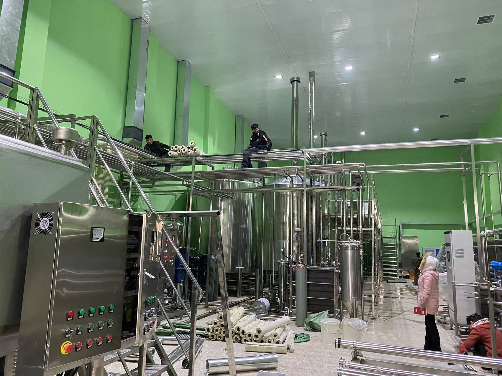 青海精酿啤酒设备厂—精酿啤酒设备制造：传承工艺与创新科技的交融